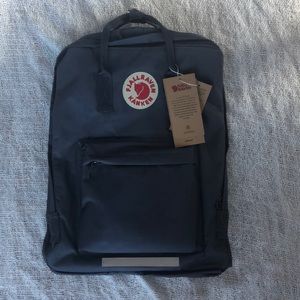 NOT authentic Fjällräven Kånken backpack